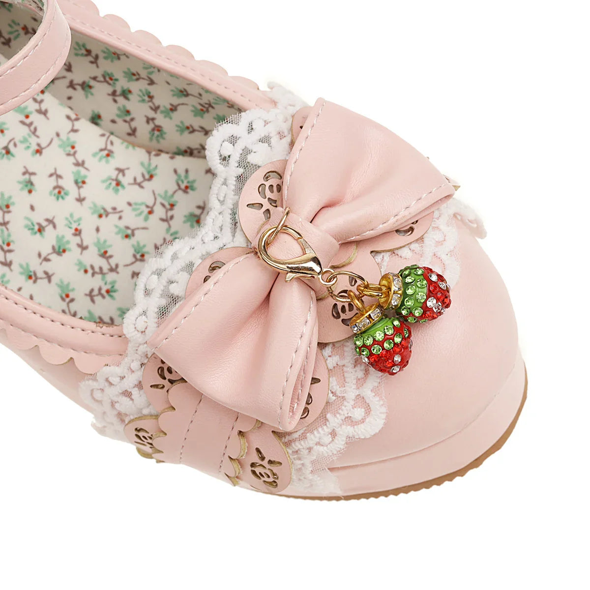 CHAUSSURES D'ÉTÉ GOTHIQUES