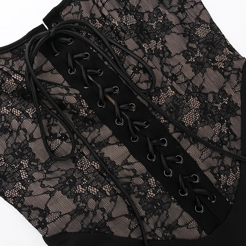 Gothic-Spitzenkleid mit Trägern