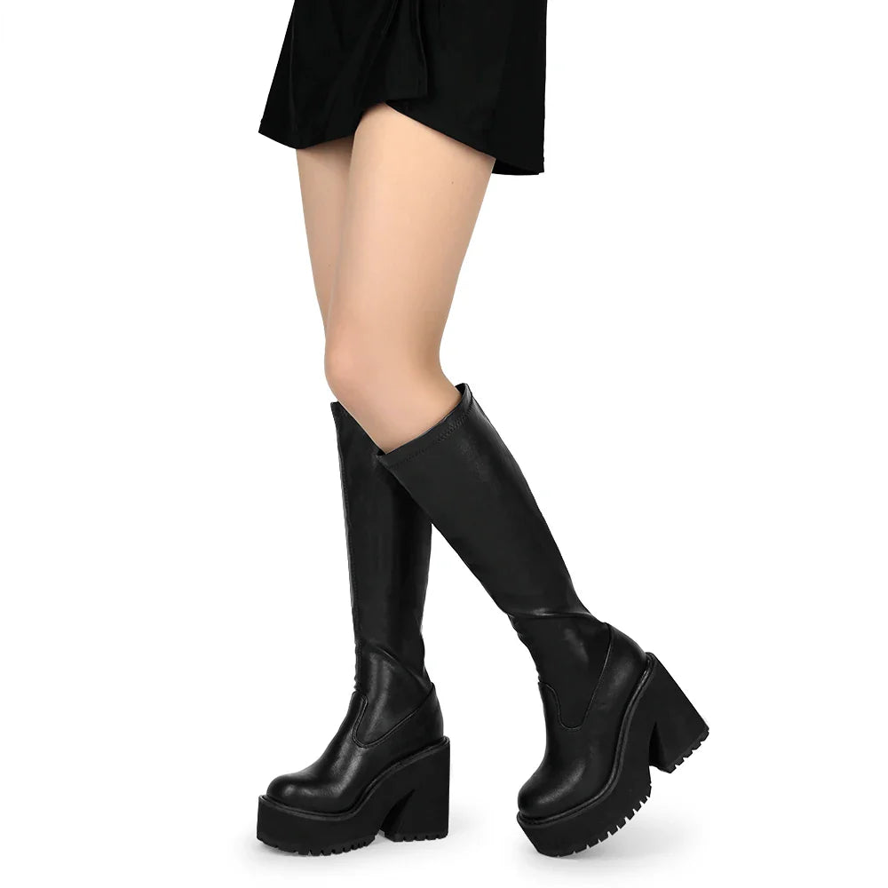 Hohe Gothic-Keilschuhe