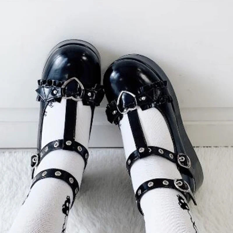 Gothic-Stiefeletten im Stil von Marry Janes