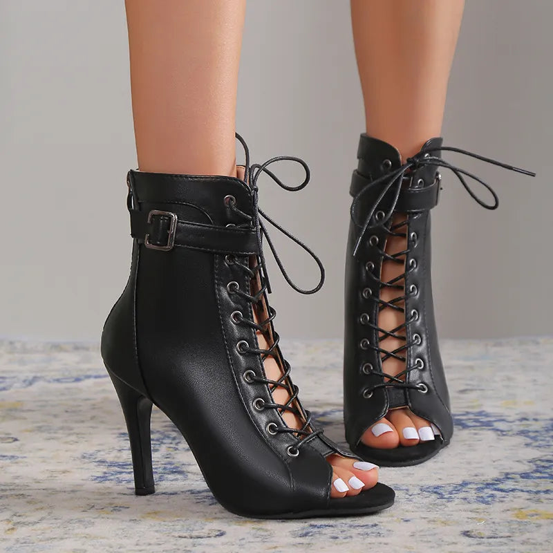 Bottes noires gothiques