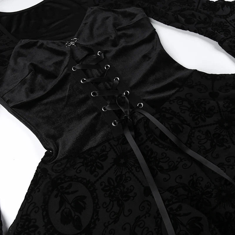 ROBE GOTHIQUE EN DENTELLE VICTORIENNE