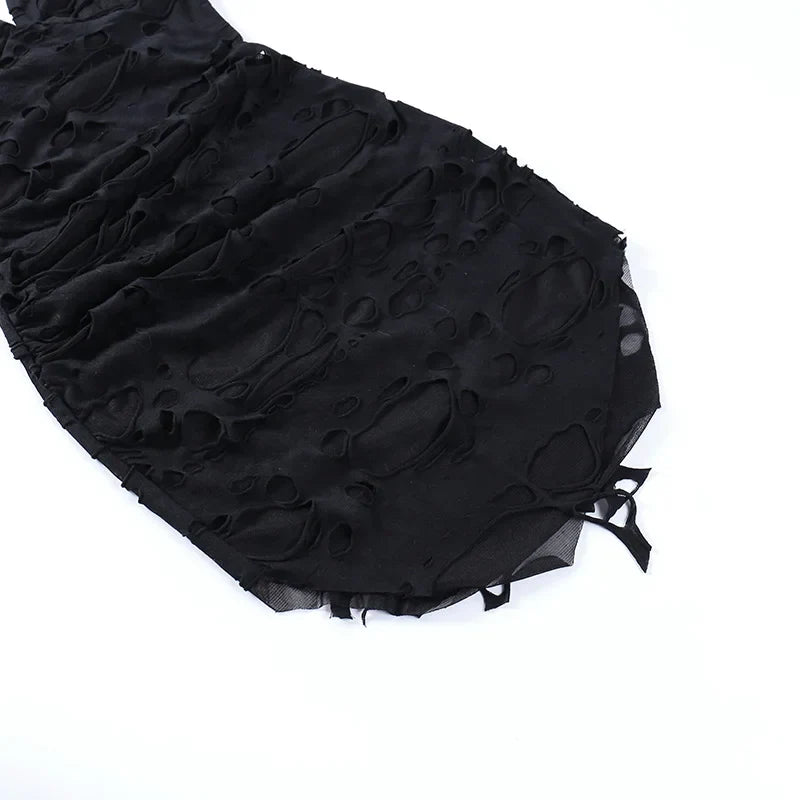 Robe gothique courte à trous