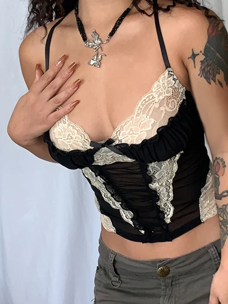 Top gothique noir de la collection rockmore