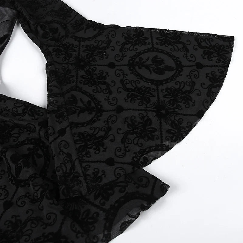 ROBE GOTHIQUE EN DENTELLE VICTORIENNE