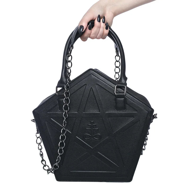Sac gothique avec un pentagramme