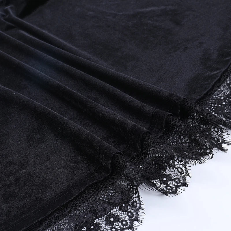 GOTISCHES KORSETTKLEID