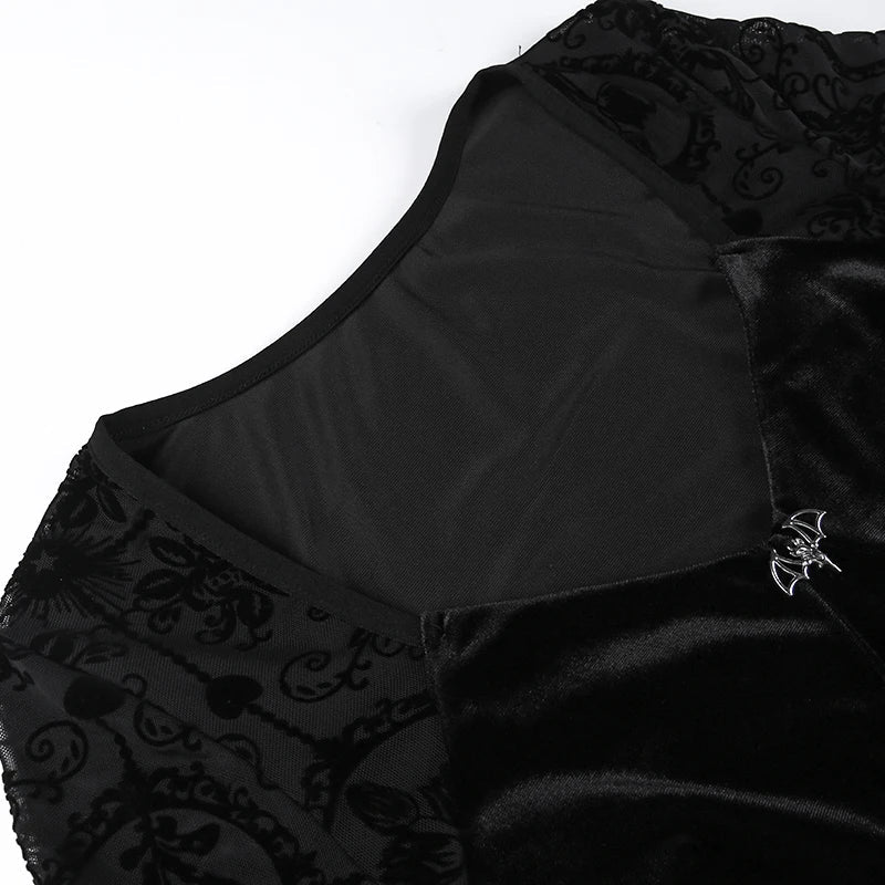 ROBE GOTHIQUE EN DENTELLE VICTORIENNE